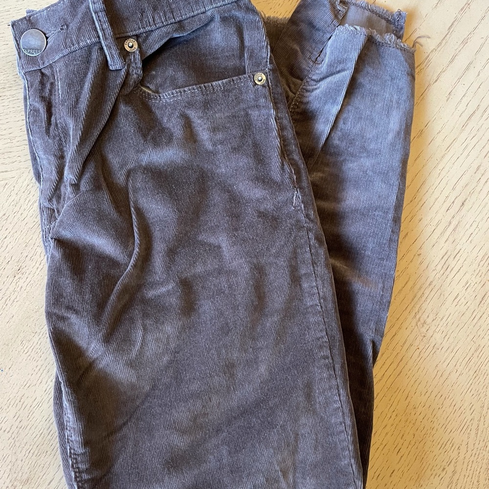 Brown corduroy skinny jeans